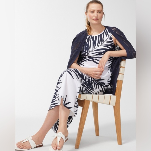 Chico’s Palm Print Back Tier Mini Dress in Navy and White, size 0.5/US 6, NWT! - Picture 3 of 11